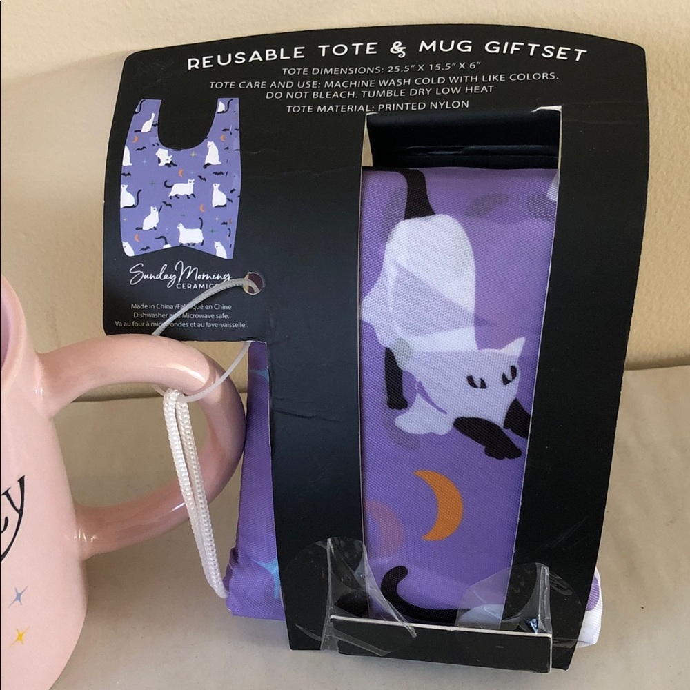 SUNDAY MORNING CERAMICS 'Purrrrfectly Spooky' Mug and Reusable Tote Set - Picture 4 of 13